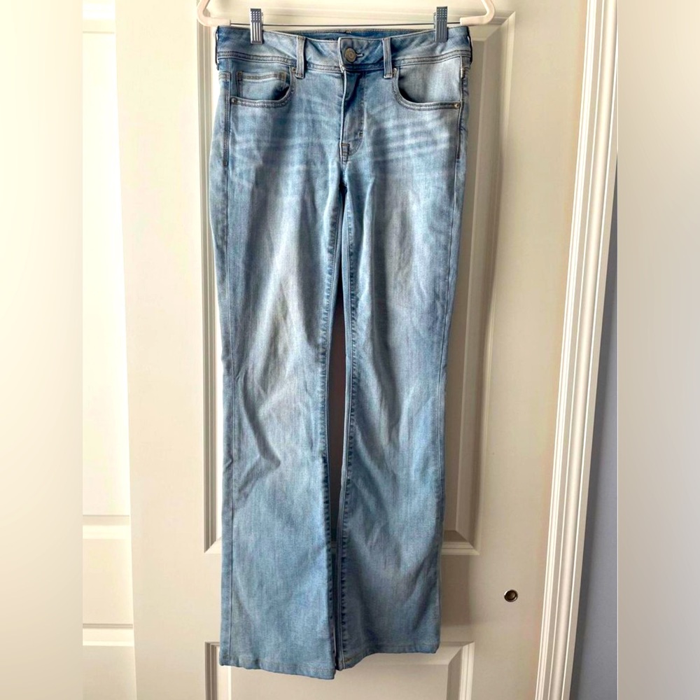 Women’s American Eagle Jeans Size 6L